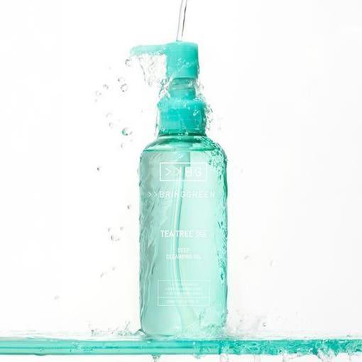 Gentle Tea Tree Facial Cleansing Oil for Sensitive Skin