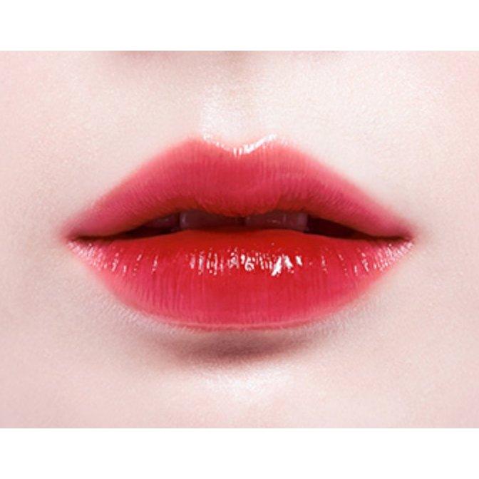 Moisturizing Lip Gloss with Collagen and Fruit Extracts