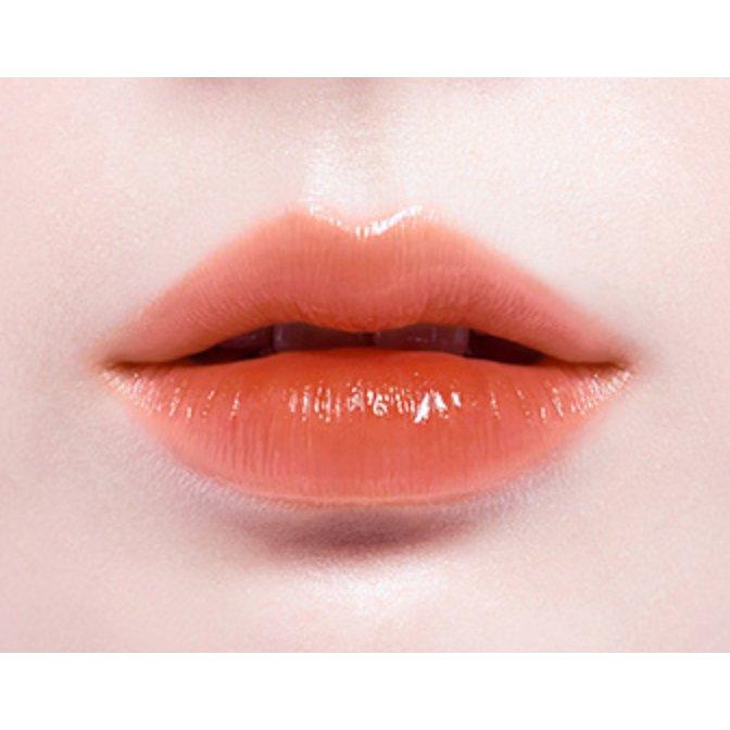Moisturizing Lip Gloss with Collagen and Fruit Extracts