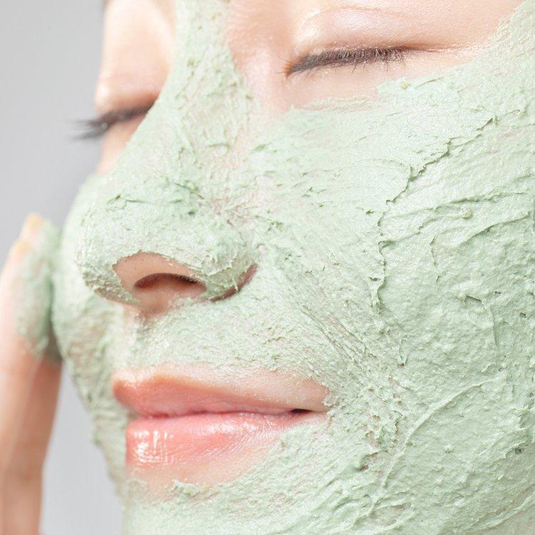 Nourishing Glow Facial Clay Mask - 70g