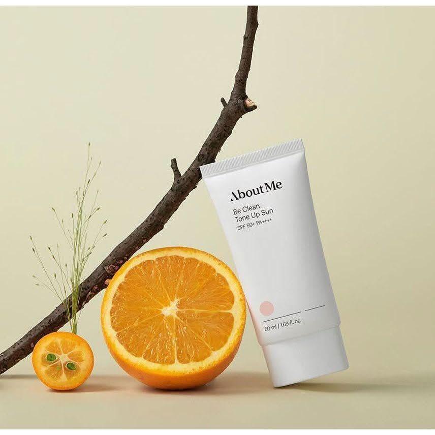 Natural Daily Sunscreen SPF 50+ With Brightening Niacinamide