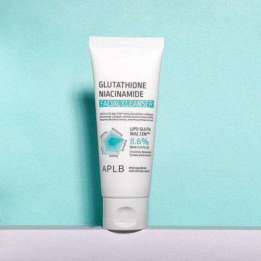 Gentle Brightening Face Wash with Niacinamide & Glutathione