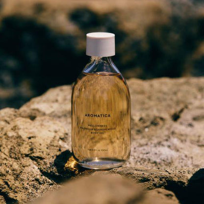 Nourishing Body Oil with Magnolia and Sandalwood