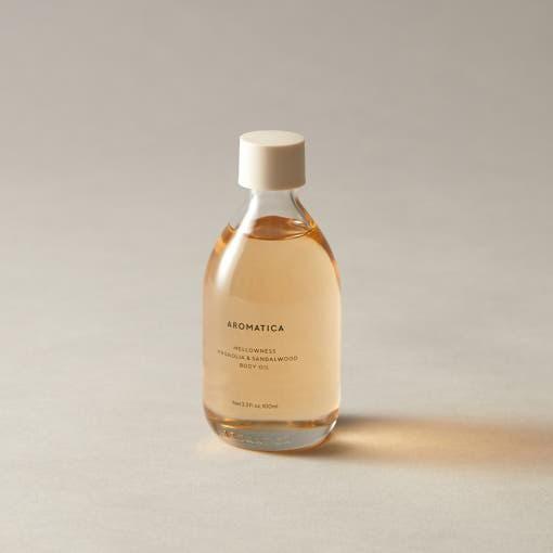 Nourishing Body Oil with Magnolia and Sandalwood - Mycosmeticslondon