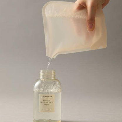 Natural Gentle Feminine Wash Refill 300ml