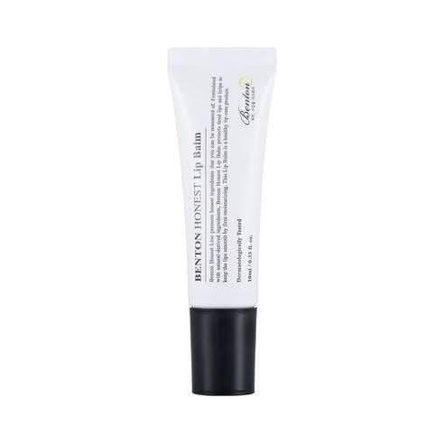 Natural Moisturizing Lip Balm with Soothing Ingredients