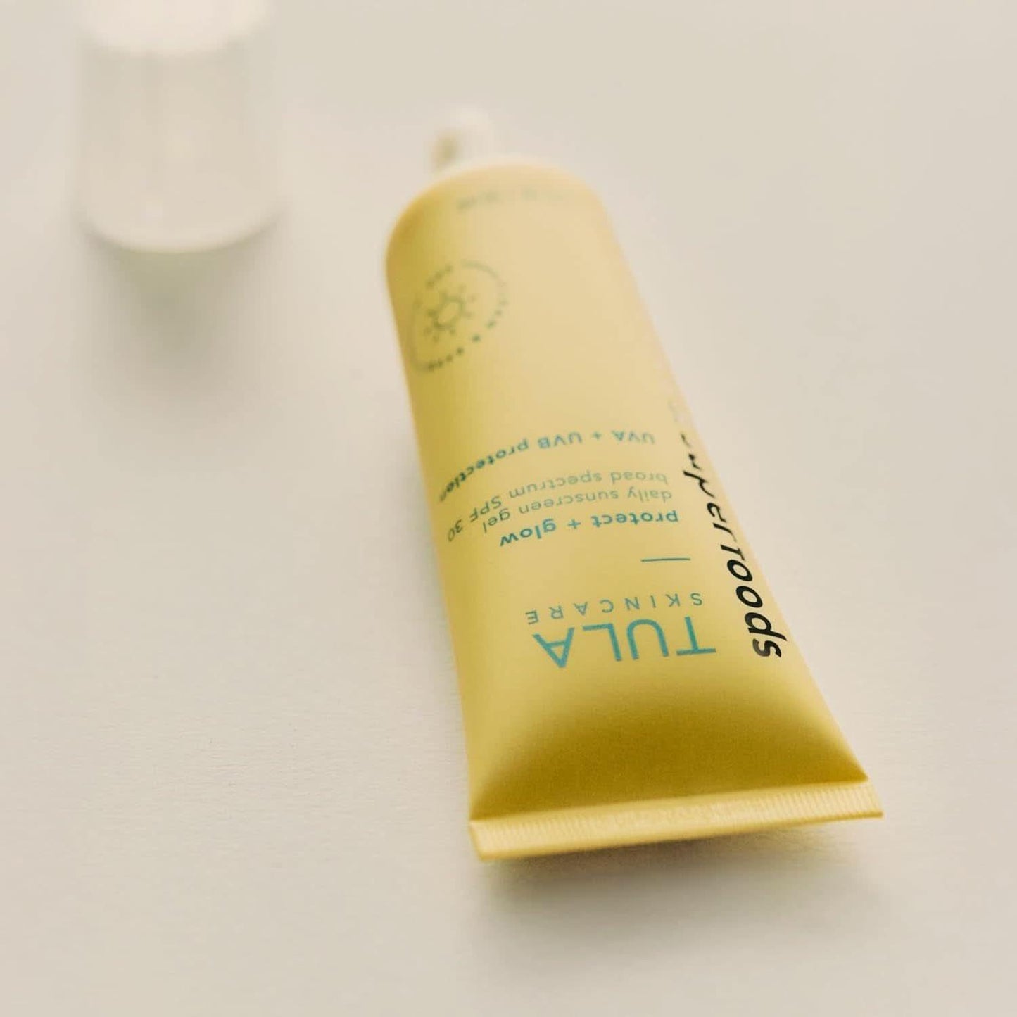 Daily Moisturizing Sunscreen Gel SPF - 50ml