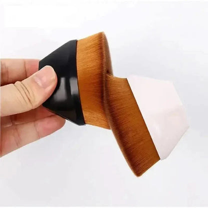 Fluffy Foundation Makeup Brush