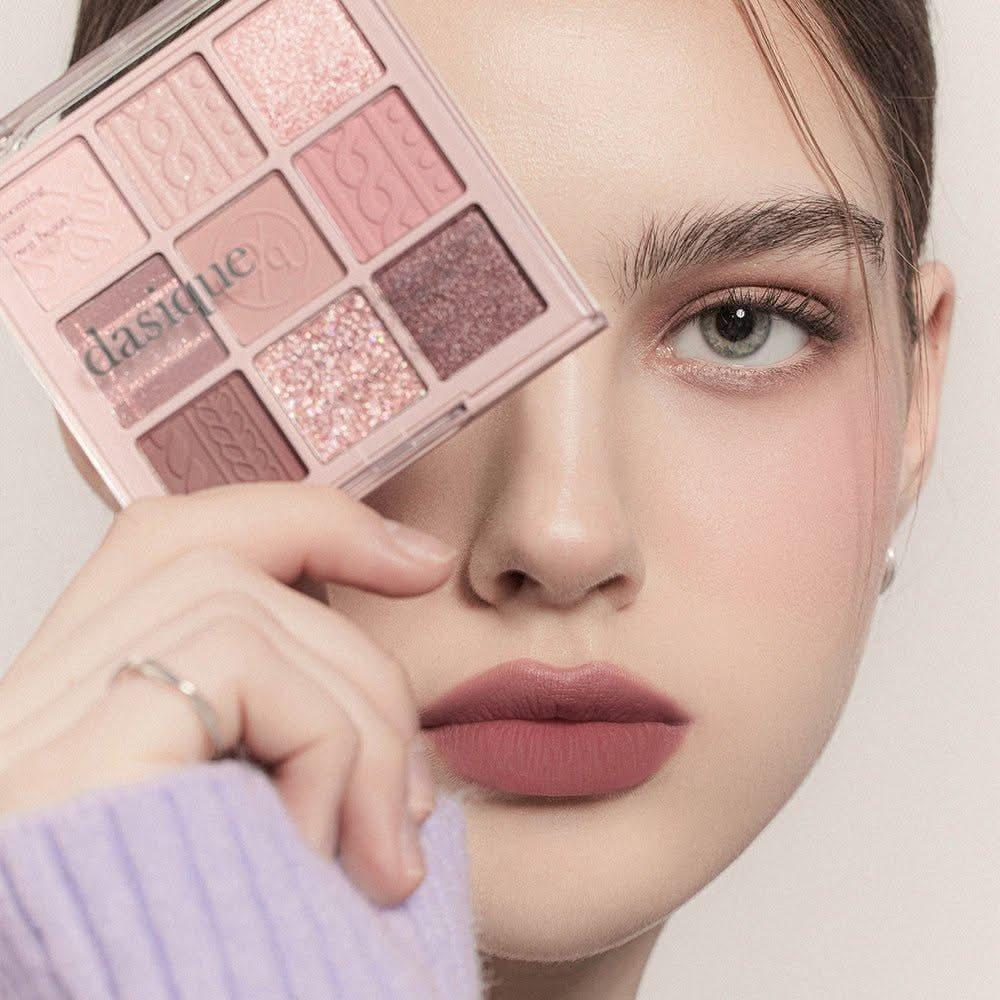 Pastel Purple Eyeshadow Palette
