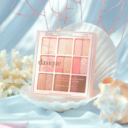 Vibrant Coral Eyeshadow Palette