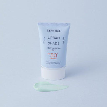 Lightweight Daily Sunscreen Lotion SPF50+ Moisturizing Cream