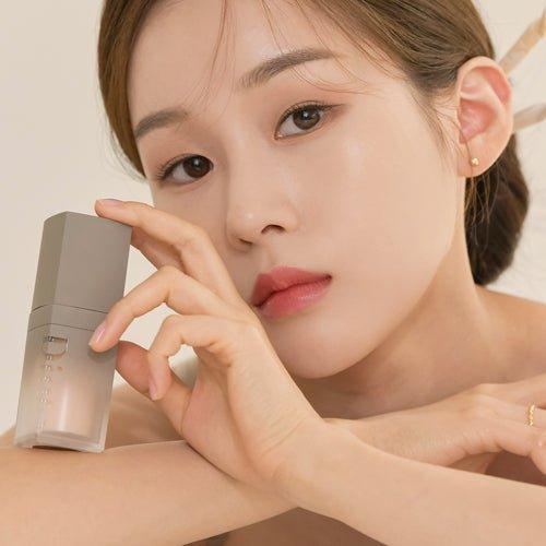 Natural Flawless Foundation for Smooth Skin