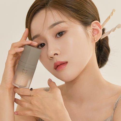 Natural Flawless Foundation for Smooth Skin