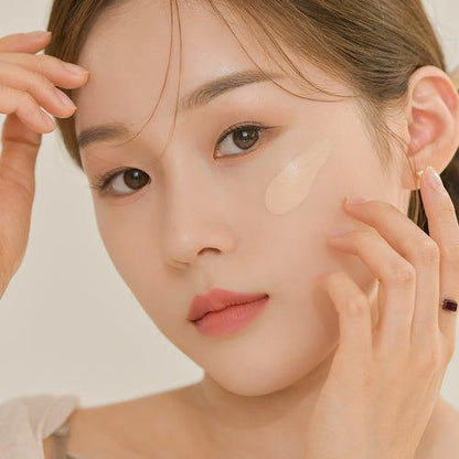 Flawless Finish Matte Foundation with Blur Effect