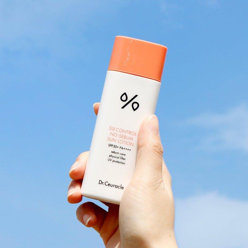 Lightweight Oil-Free Sun Lotion SPF50+ for Sensitive Skin