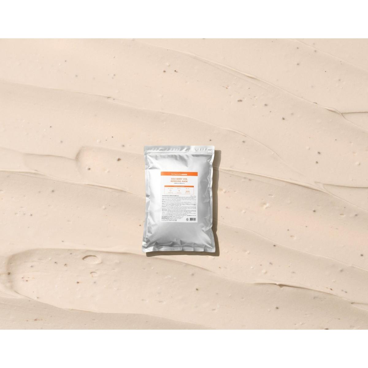 Nourishing Goji Berry Facial Mask for Glowing Skin
