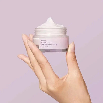 Natural Anti Aging Eye Cream with Hydrating Properties