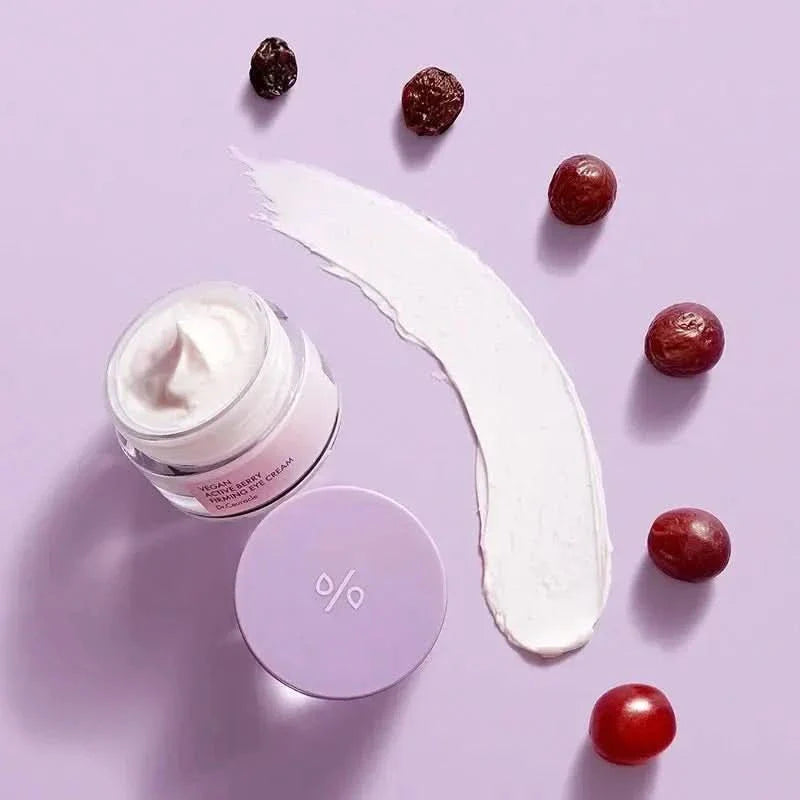 Natural Anti Aging Eye Cream with Hydrating Properties