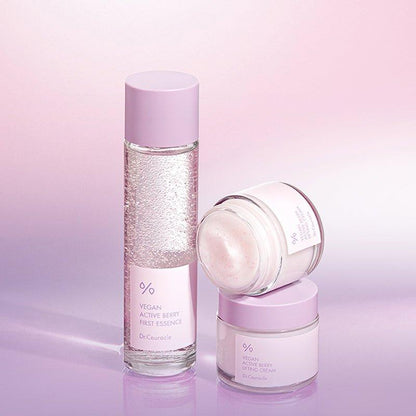 Nourishing Vegan Berry Face Essence 150ml