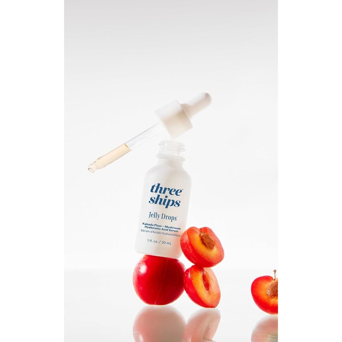 Natural Hydrating Face Serum with Plum and Hyaluronic Acid