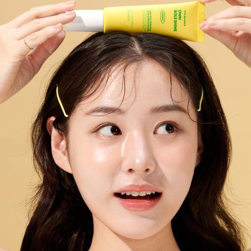 Nourishing Facial Moisturizer with Lime for Glowing Skin