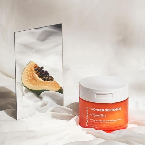Gentle Exfoliating Face Pads for Smooth Skin
