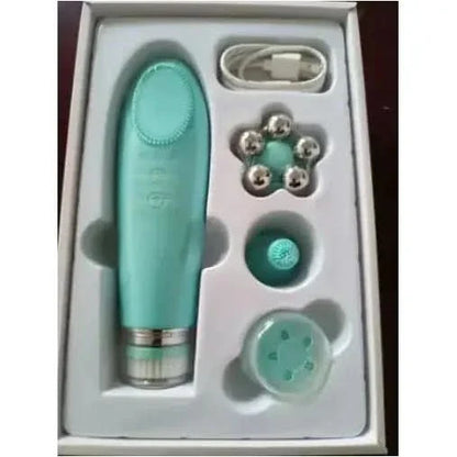 Advanced Facial Cleansing Brush with Deep Exfoliation