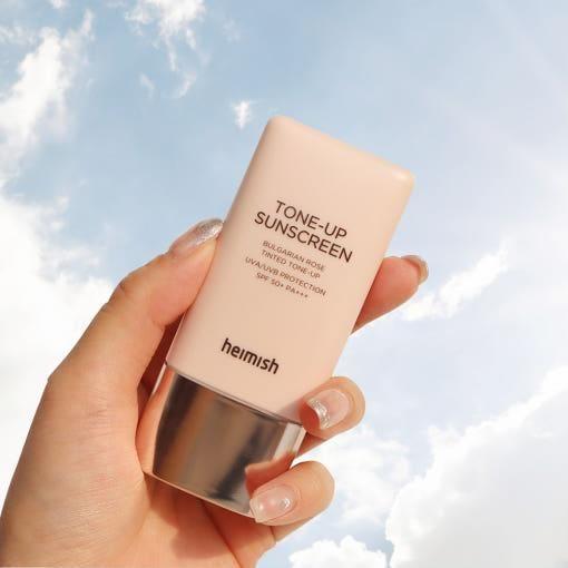 Natural Rose Tinted Sunscreen Lotion SPF50+ 40ml