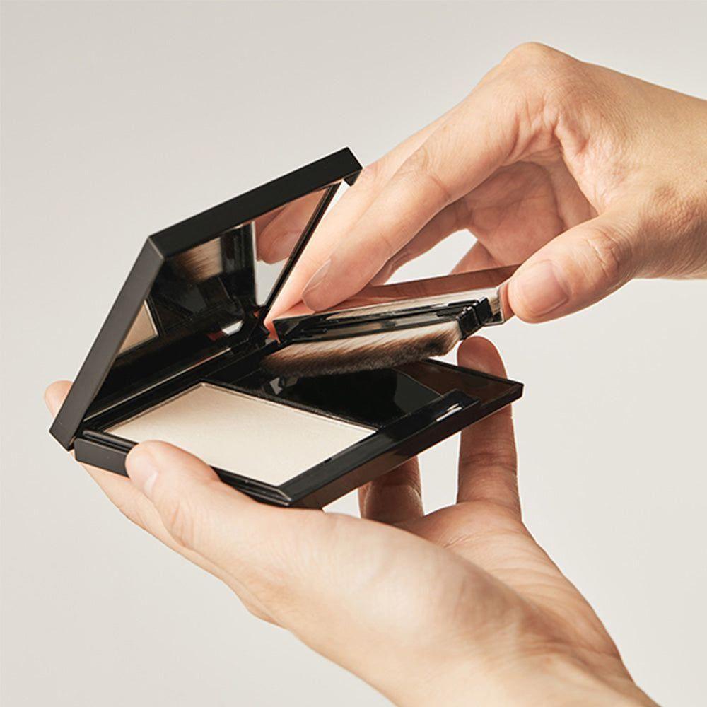Lightweight Smoothing Face Primer