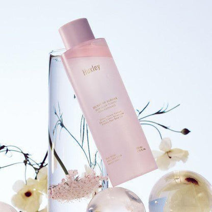 Natural Glow Face Toner with Vitamin C & Hyaluronic Acid