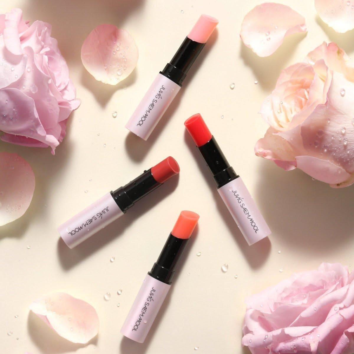Moisturizing Tinted Lip Balm with Natural Shade