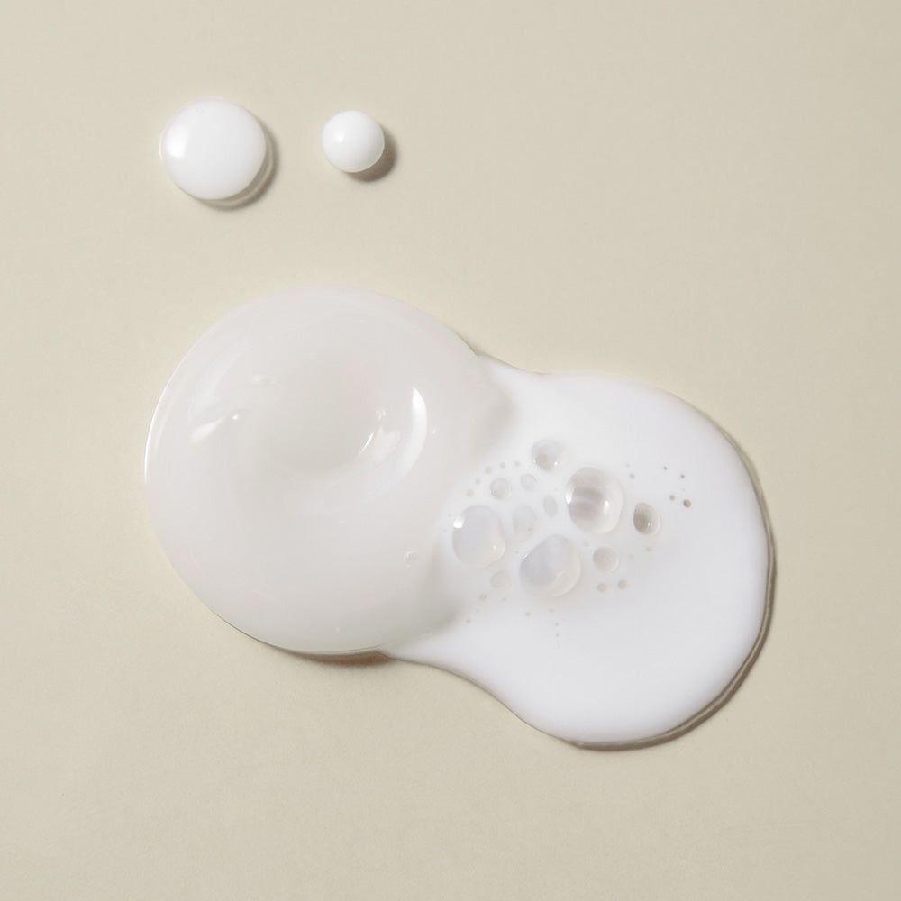 Gentle Effective 3-In-1 Makeup Remover Oil Cleanser