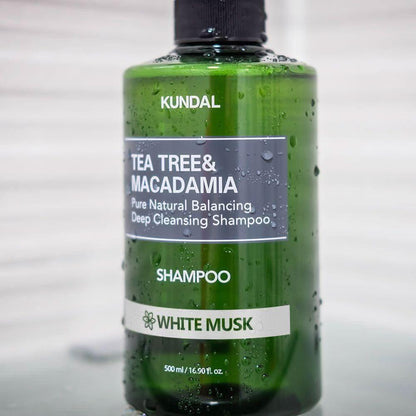 Gentle Tea Tree Shampoo for Clean Scalp Care