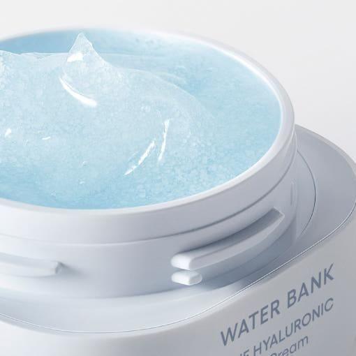 Hydrating Blue Gel Moisturizer with Hyaluronic Acid