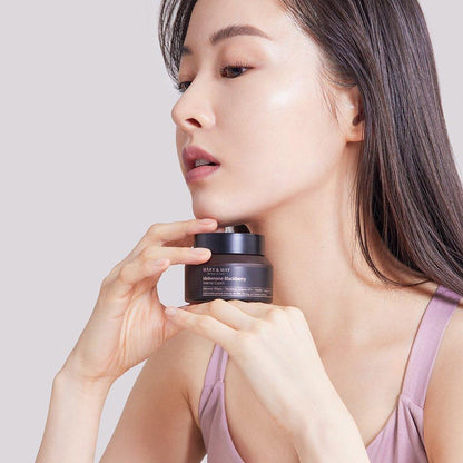Nourishing Anti-Aging Face Cream with Antioxidants
