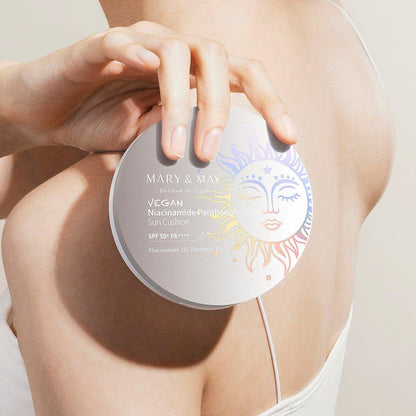 Natural Moisturizing Sunscreen Cushion SPF50+
