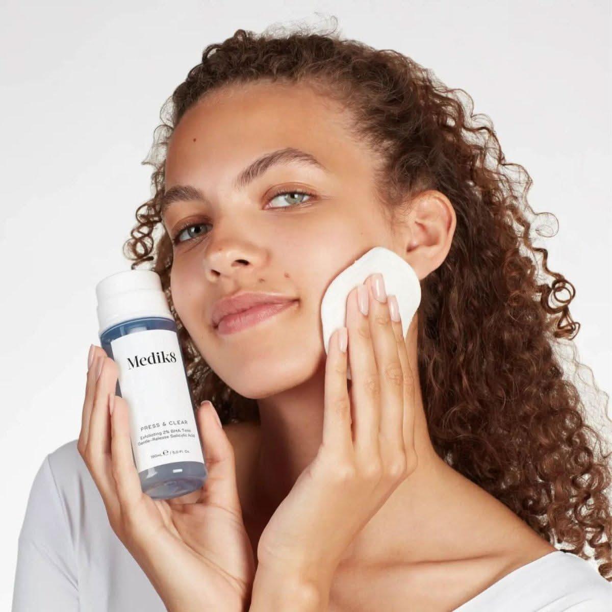 Daily Exfoliating Toner for Smooth Balanced Skin