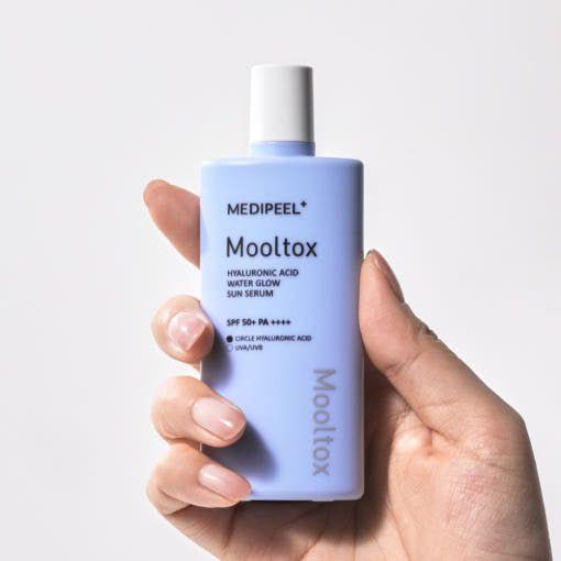 Moisturizing Hyaluronic Sunscreen Serum SPF 50