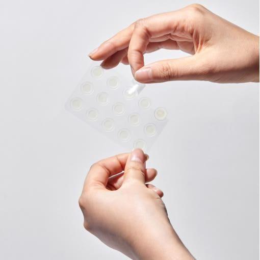 Calming Acne Patches with Cica Complex for Fast Spot Treatment