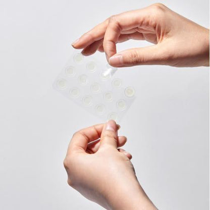 Calming Acne Patches with Cica Complex for Fast Spot Treatment