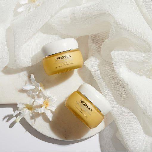 Intensive Brightening Moisturizer for Glowing Skin