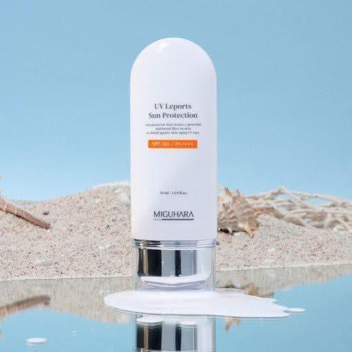 Lightweight Broad Spectrum SPF50 Sunscreen Lotion 50ml - Mycosmeticslondon