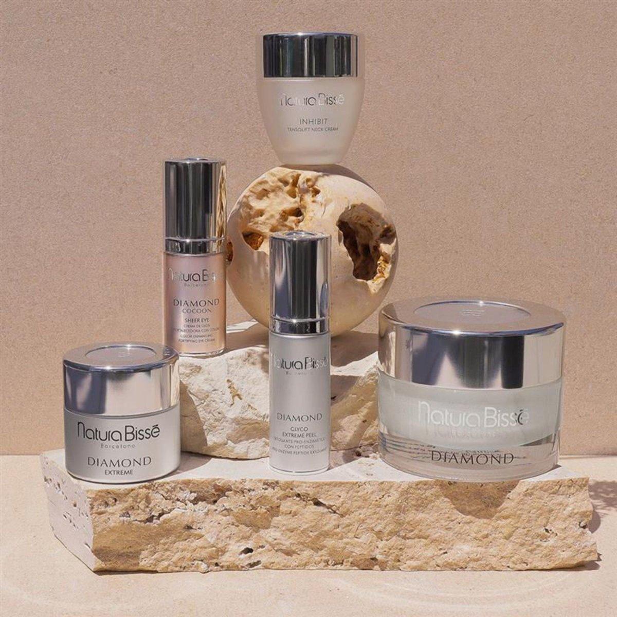 Luxurious Eye Cream for Dark Circles and Wrinkles