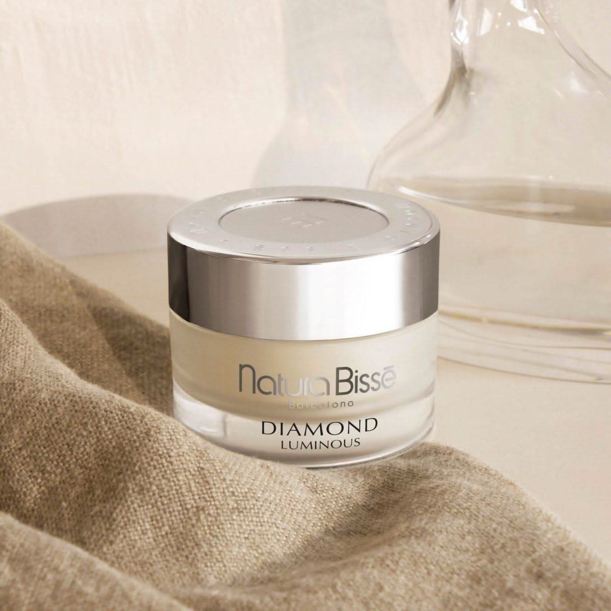 Moisturizing Diamond Facial Cleanser for Radiant Skin