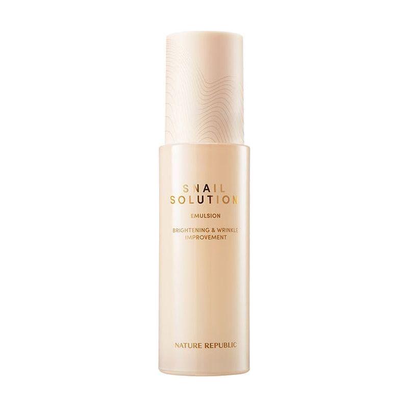 Moisturizing Snail Emulsion for Glowing Skin
