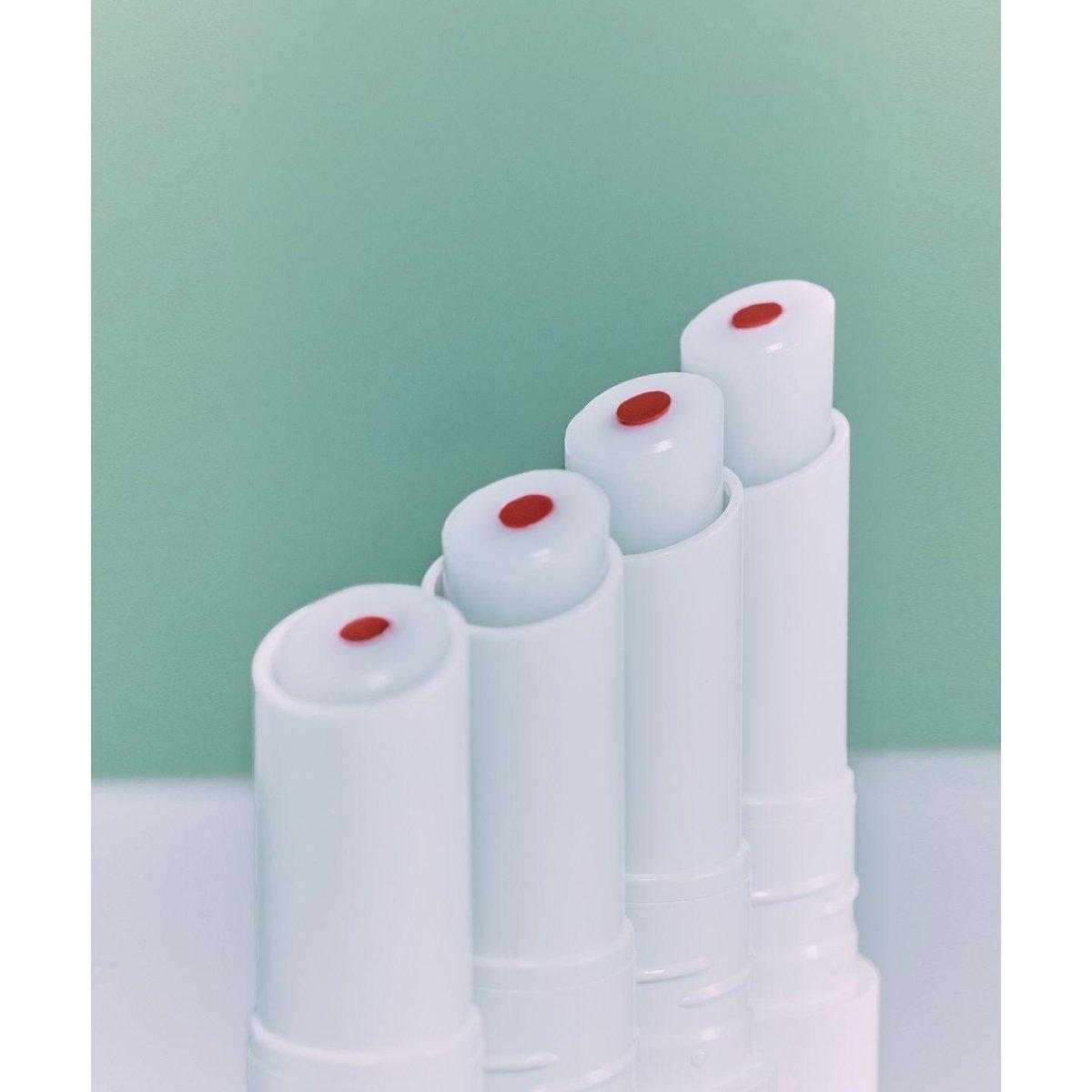 Natural Moisturizing Lip Balm with Dual Hydration