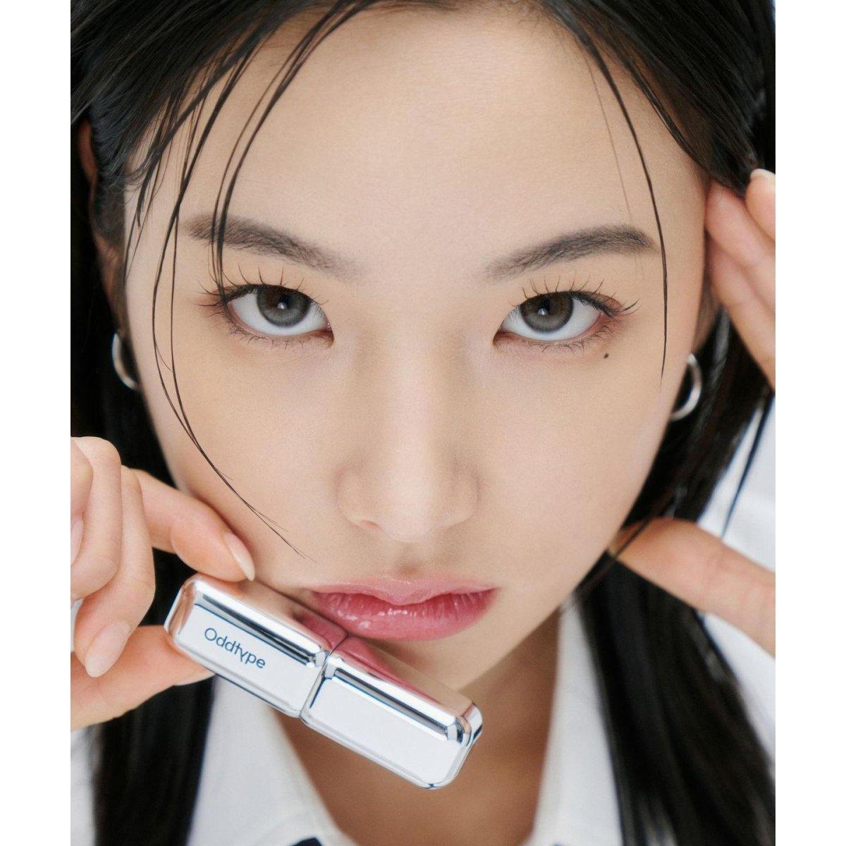 Natural Glow Highlighter Stick for Face & Lips