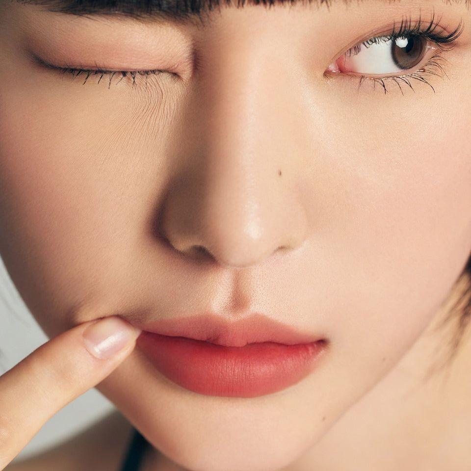 Lightweight Soft Matte Lip Color