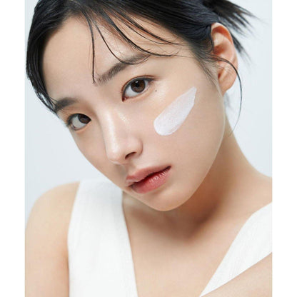 Natural Daily Moisturizing Sunscreen SPF50+