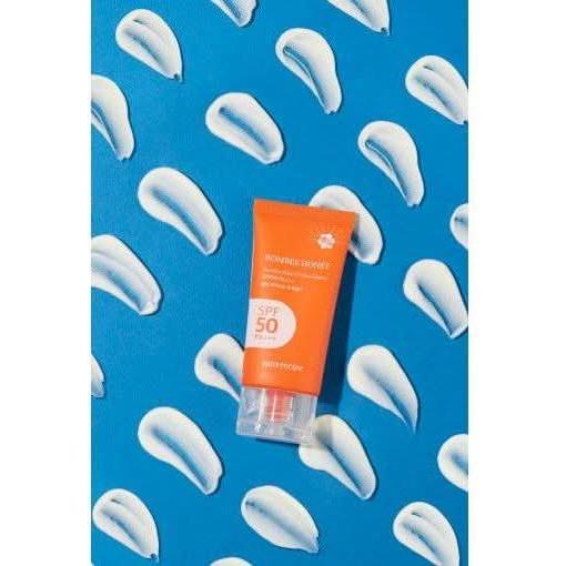 Natural Daily Sunscreen SPF50+ Moisturizing Essence